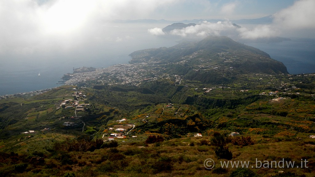 DSCN8743.JPG - Marina Corta vista da Monte Sant'Angelo